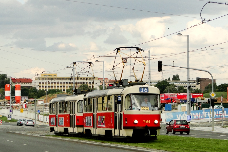 Tatra T3SUCS #7164